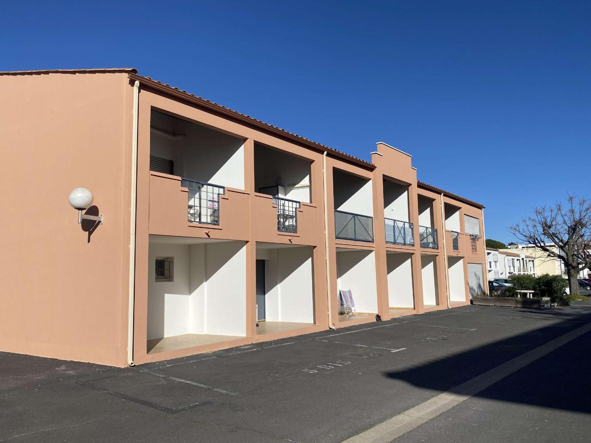 Studio Confort 2* Avec 2 Parkings Prives, Proche Thermes, Calme Et Bien Equipe - Balaruc-Les-Bains - Fr-1-553-114 Exteriör bild